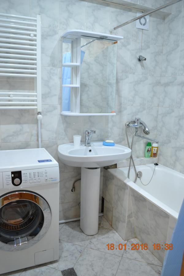 Apartment On Ikalto 8 Tbilisi Zewnętrze zdjęcie
