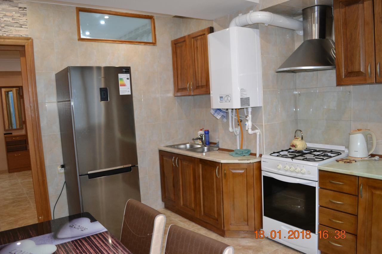 Apartment On Ikalto 8 Tbilisi Zewnętrze zdjęcie