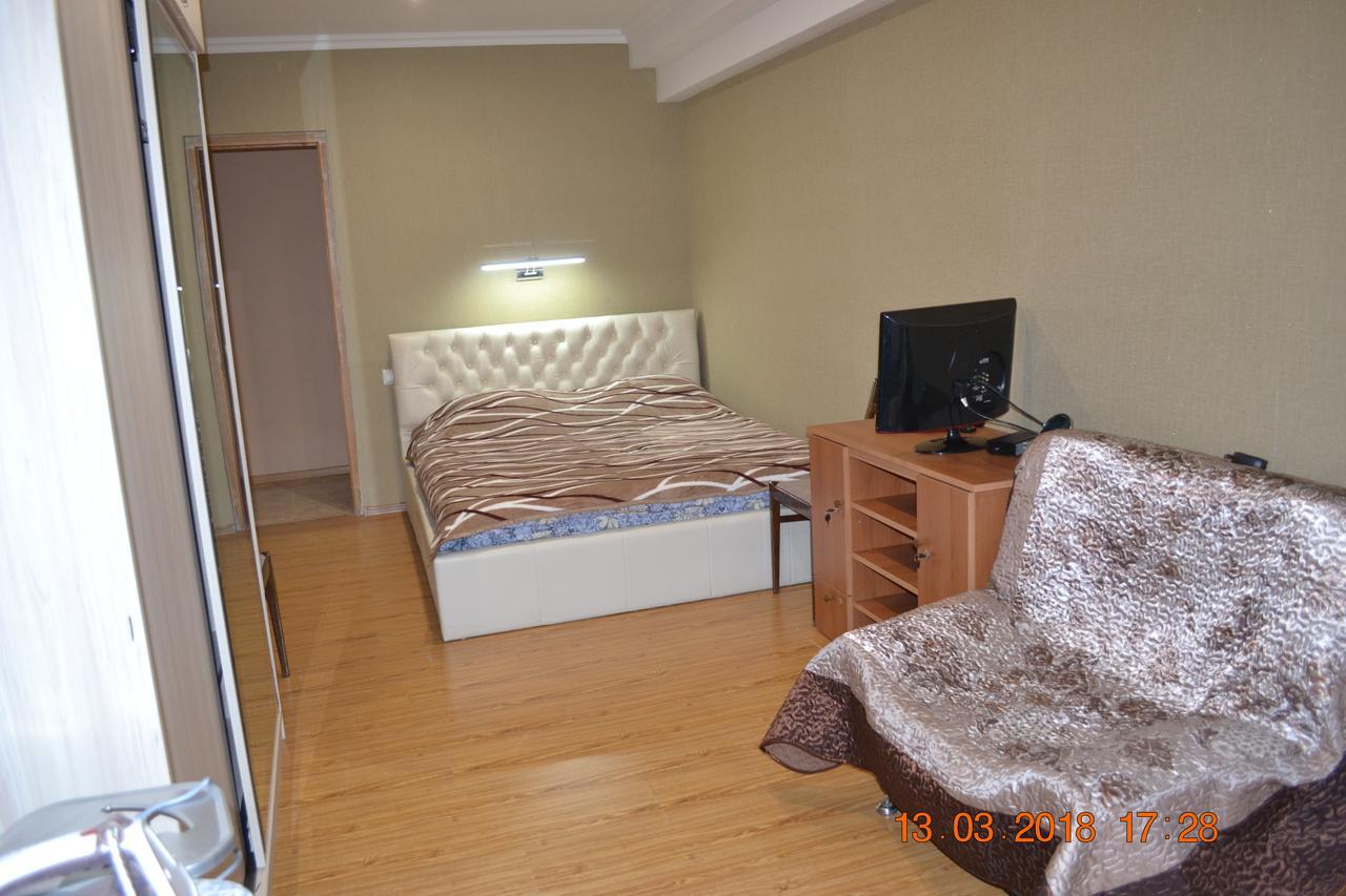 Apartment On Ikalto 8 Tbilisi Zewnętrze zdjęcie